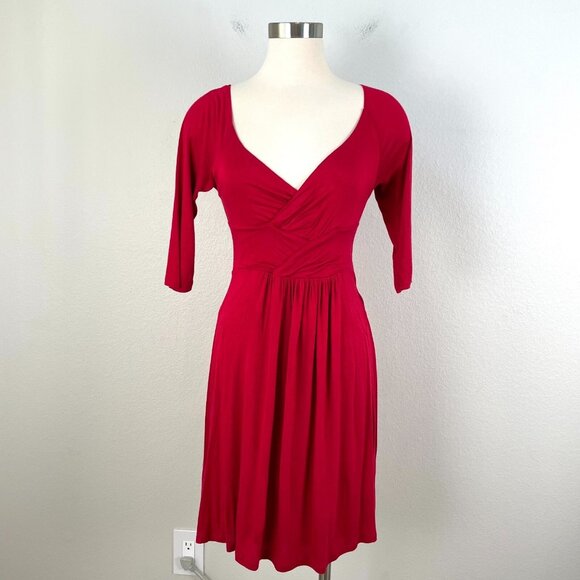 Velvet by Graham & Spencer Womens Small Red V Neck Dress 3/4 Sleeve Stretch - Picture 1 of 10
